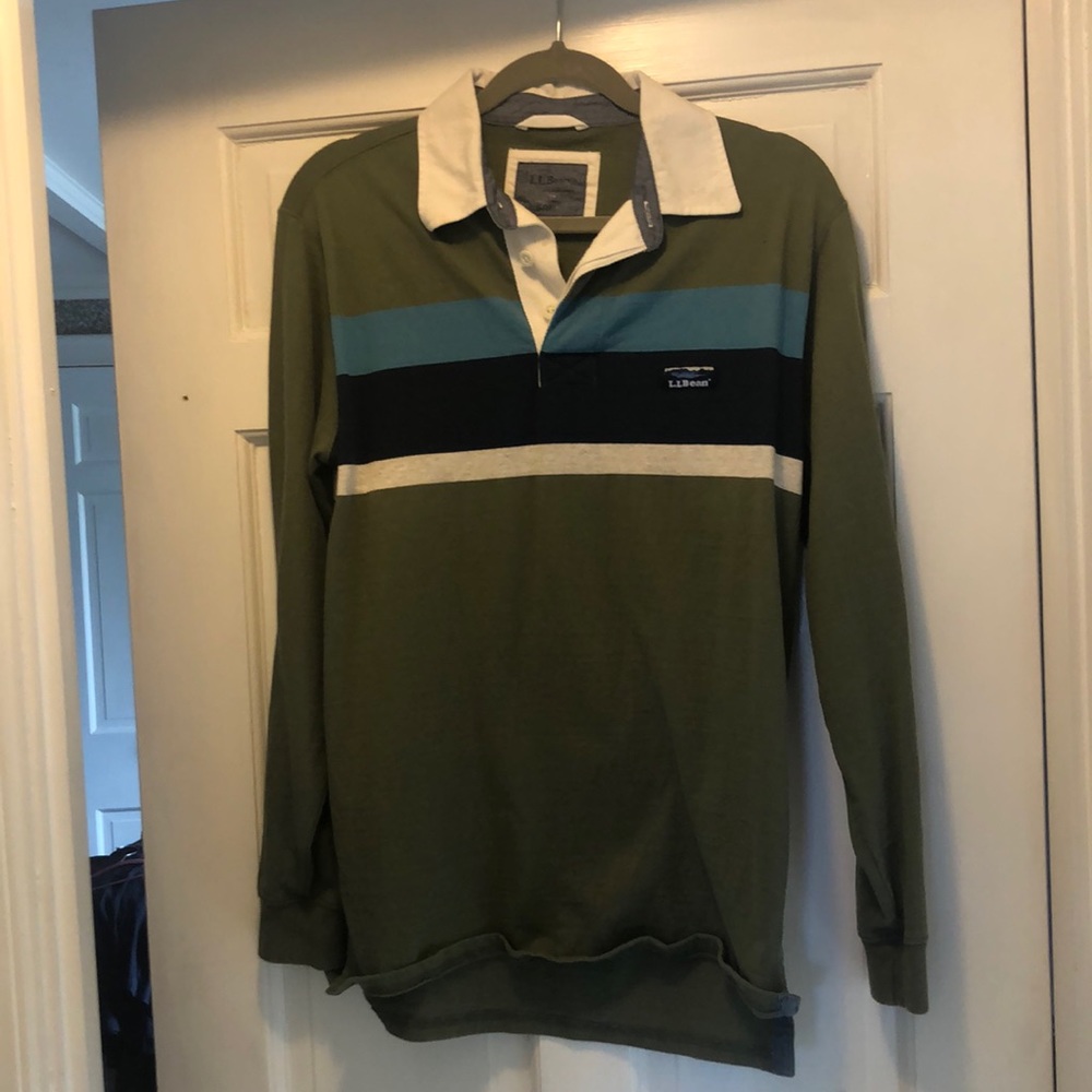 Nice midweight LLBean rugby style shirt